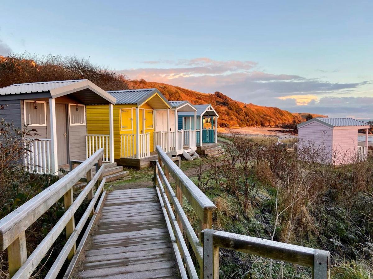 Romantic Luxury Right Next To The Ocean Holiday home Saint Abbs